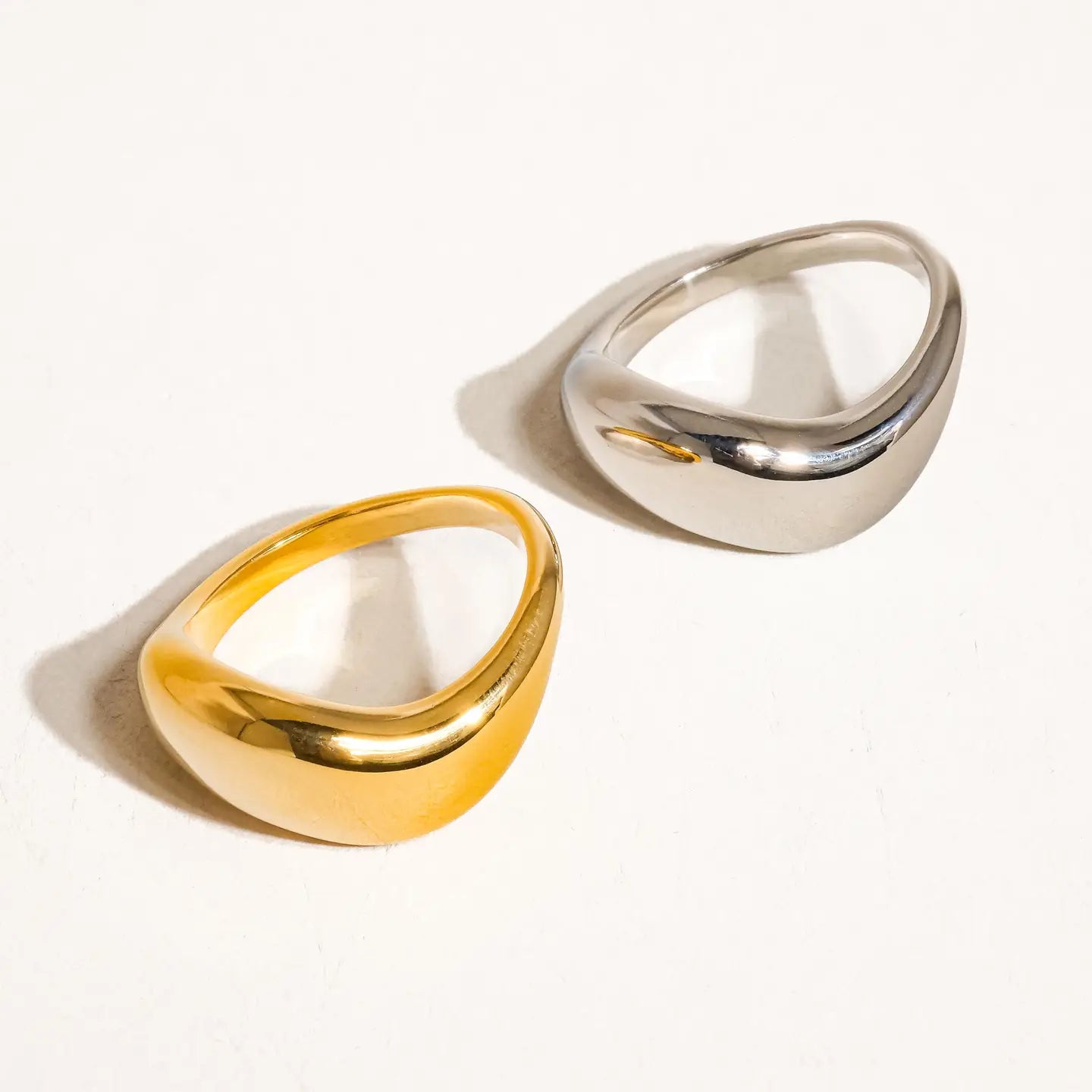 Erin Classic Wavy Band - Gold + Silver