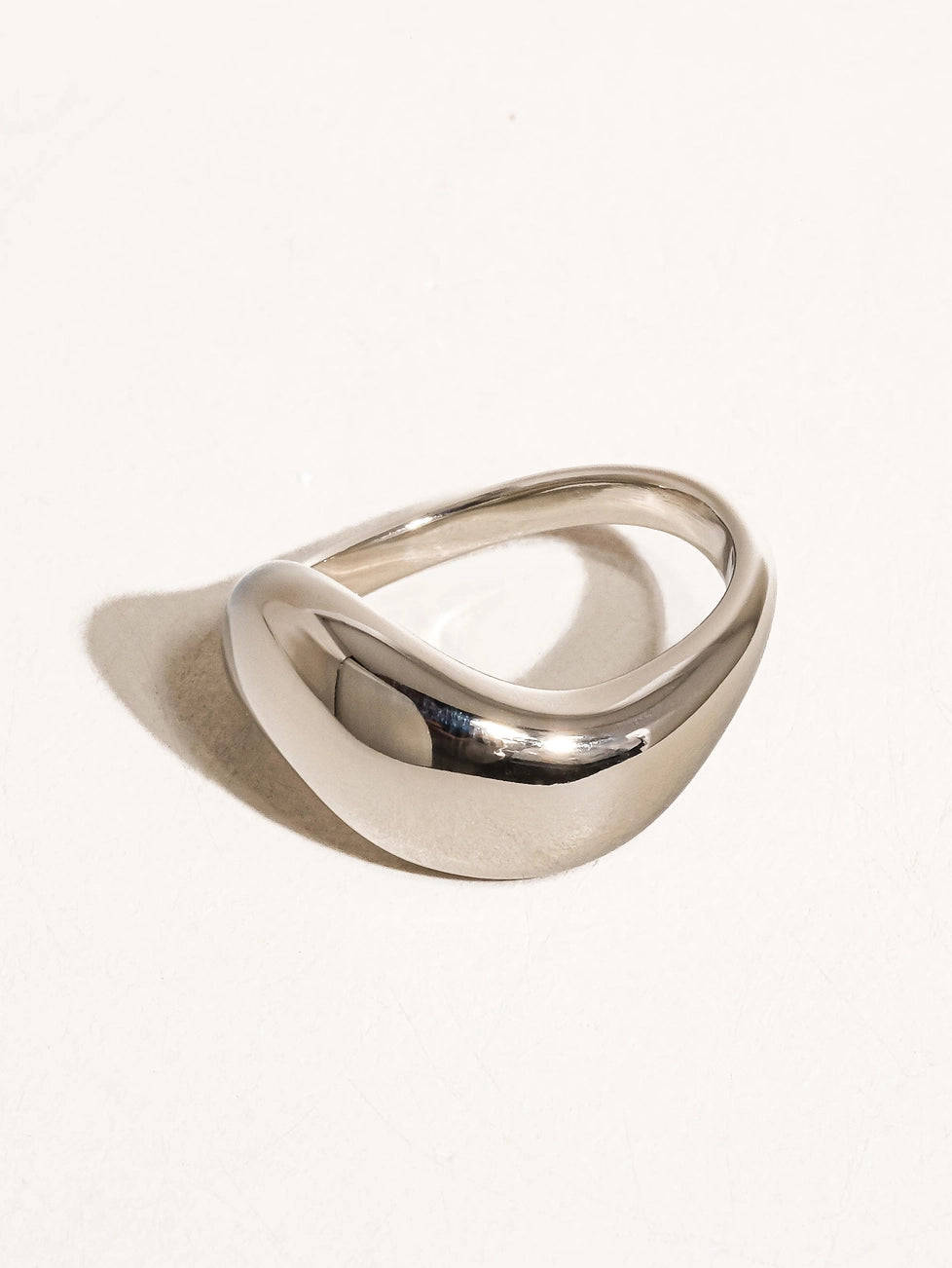 Erin Classic Wavy Band - Gold + Silver