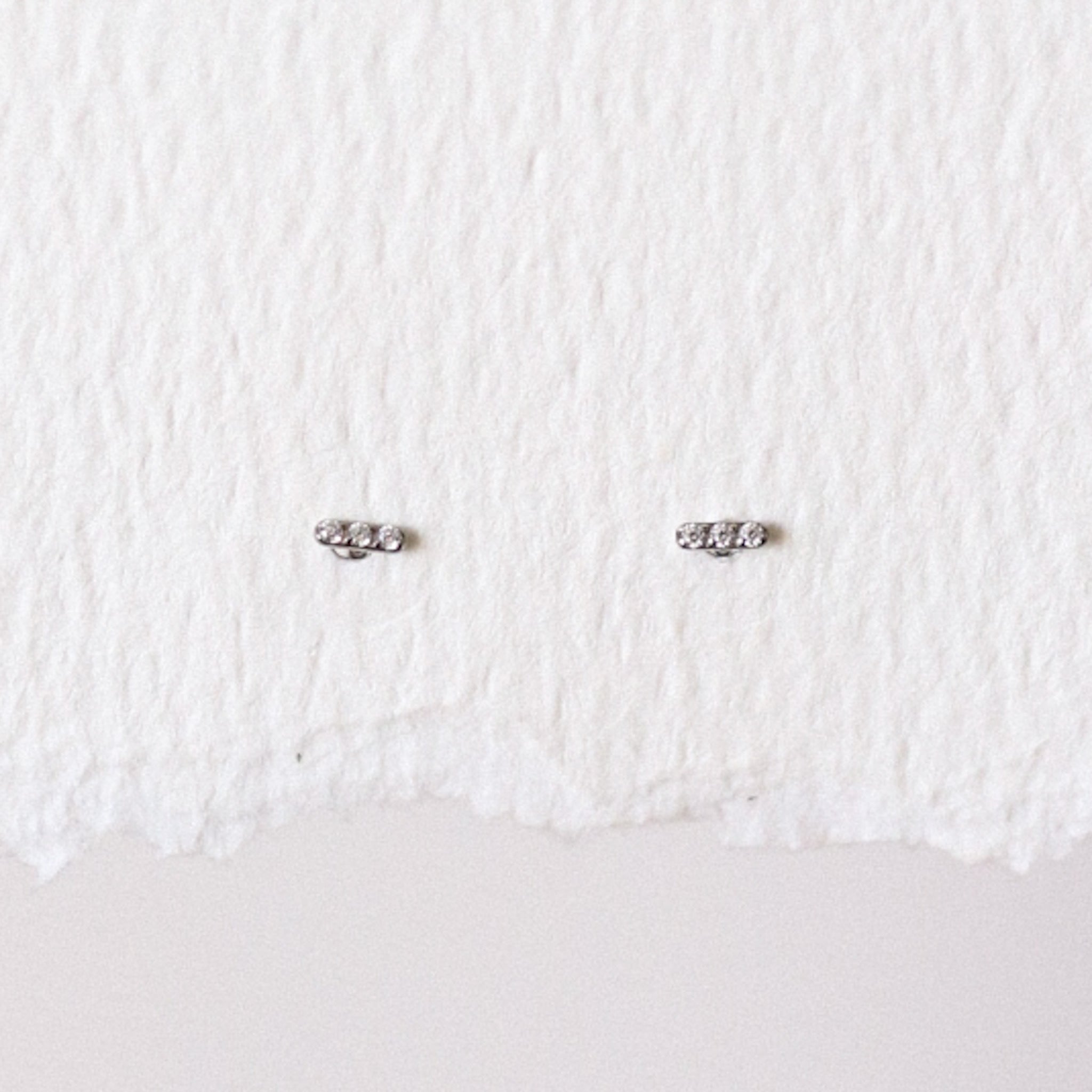 Bar CZ Threadless Earring Mini - Gold or Silver