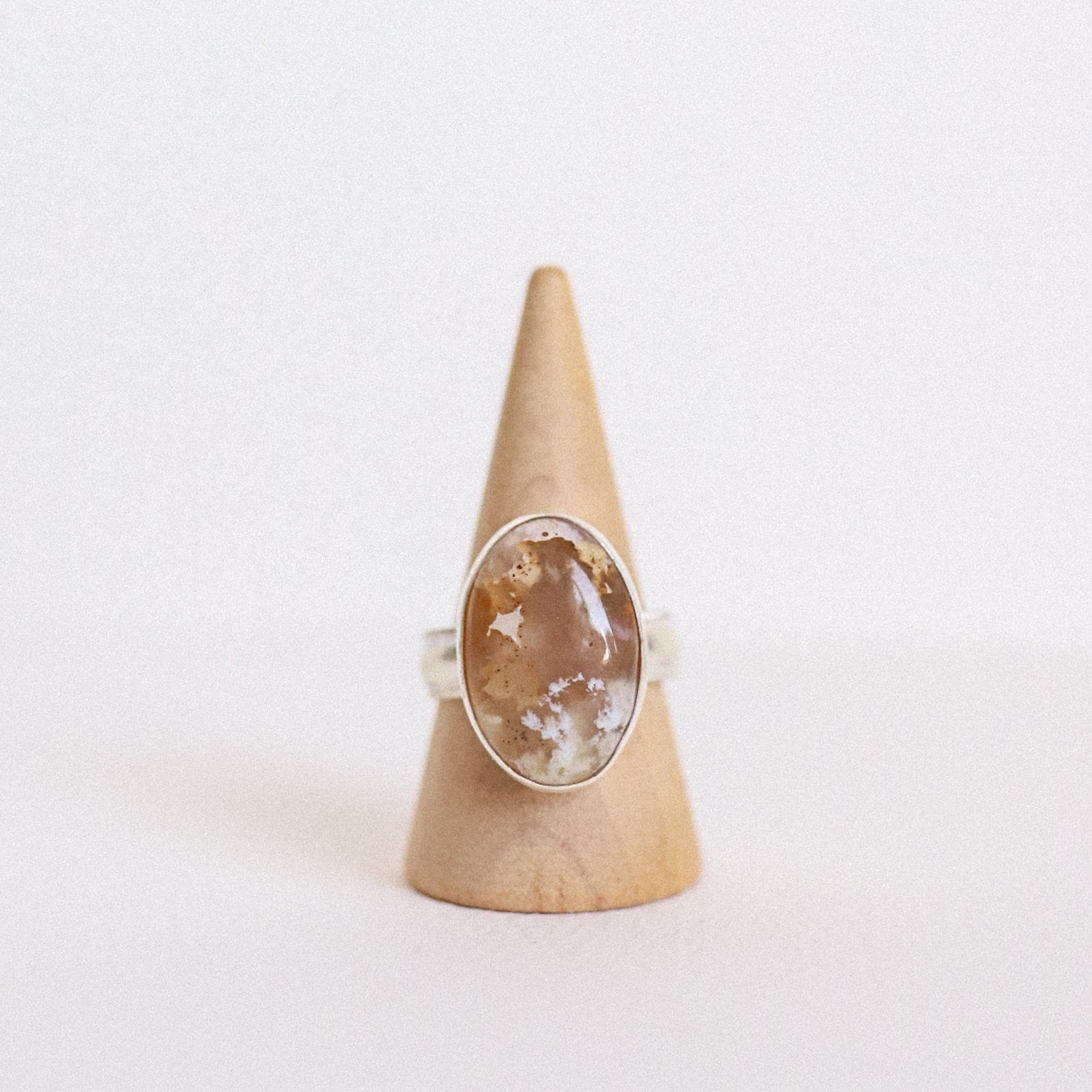 (8.5) Silver Plume Agate Ring
