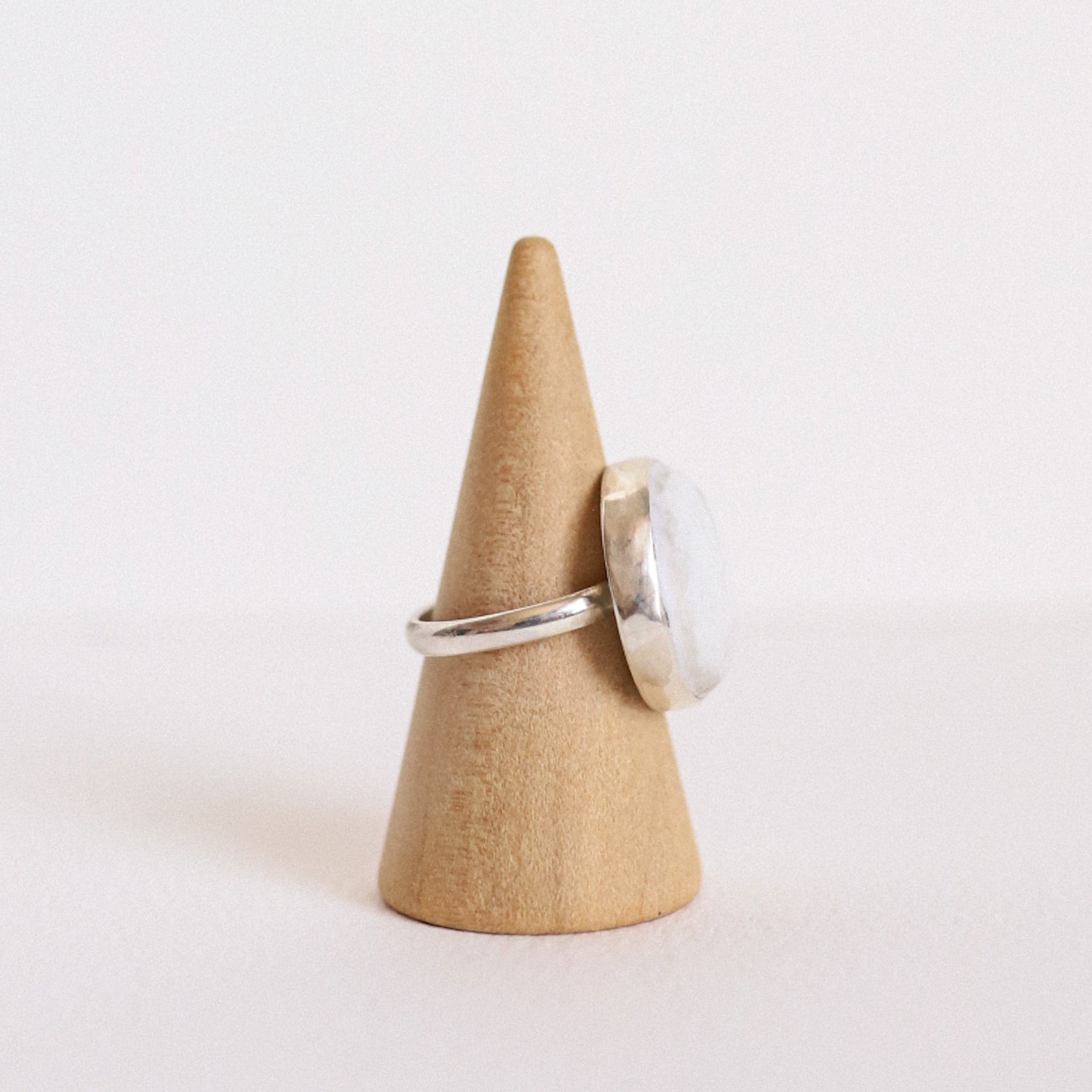 (6) Silver Howlite Ring