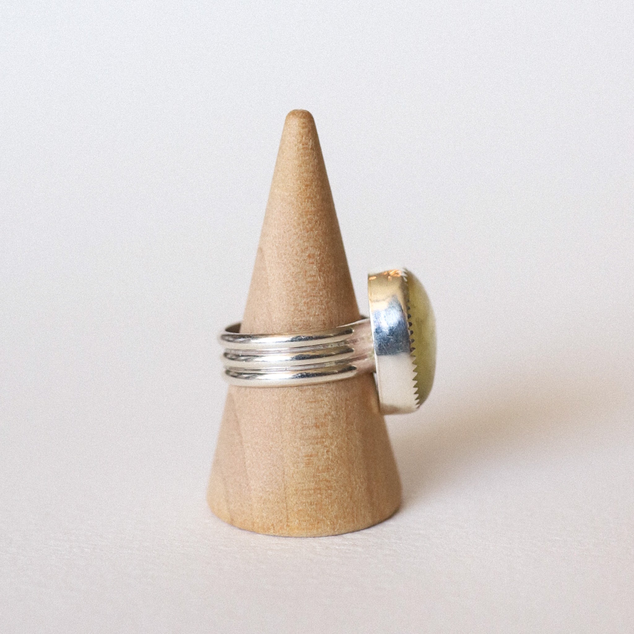 (7.25) Silver Yellow Lepidolite Ring