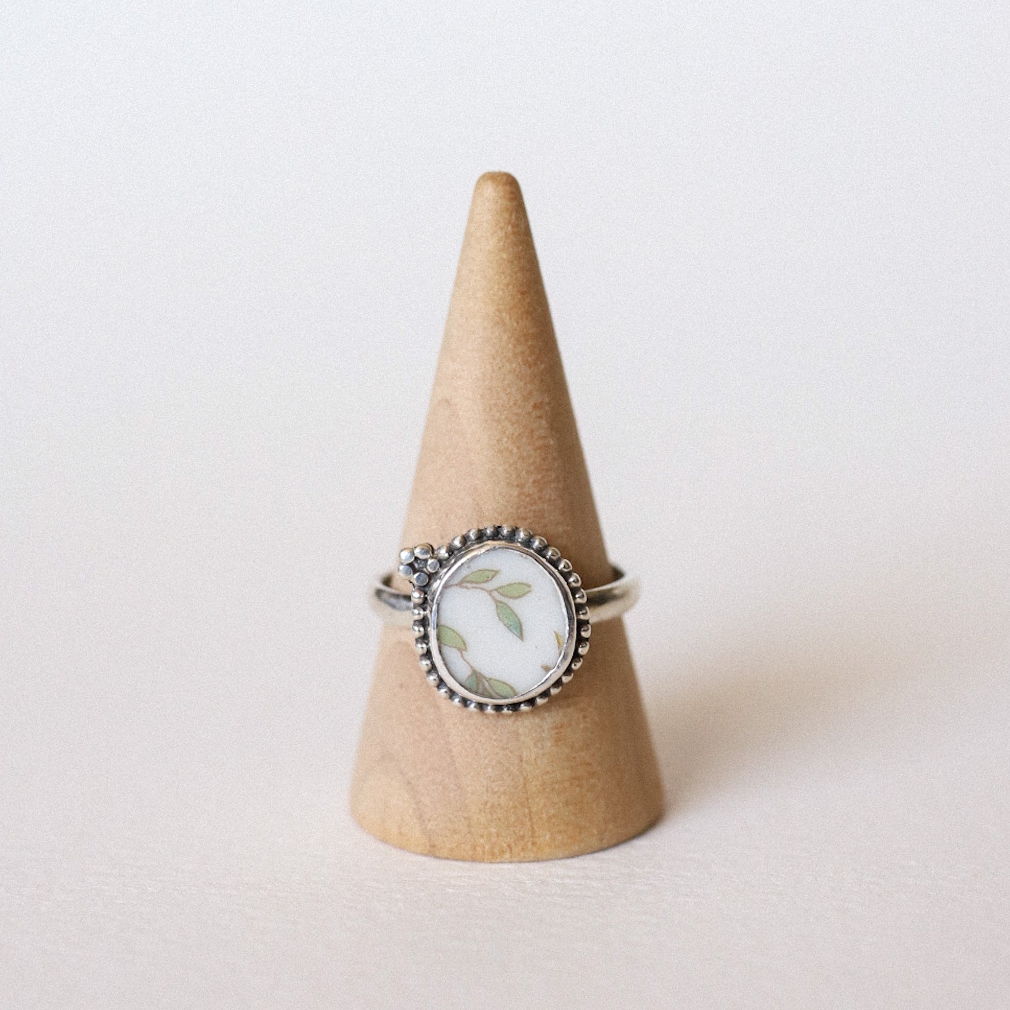 (8) Silver Vintage Plate Ring