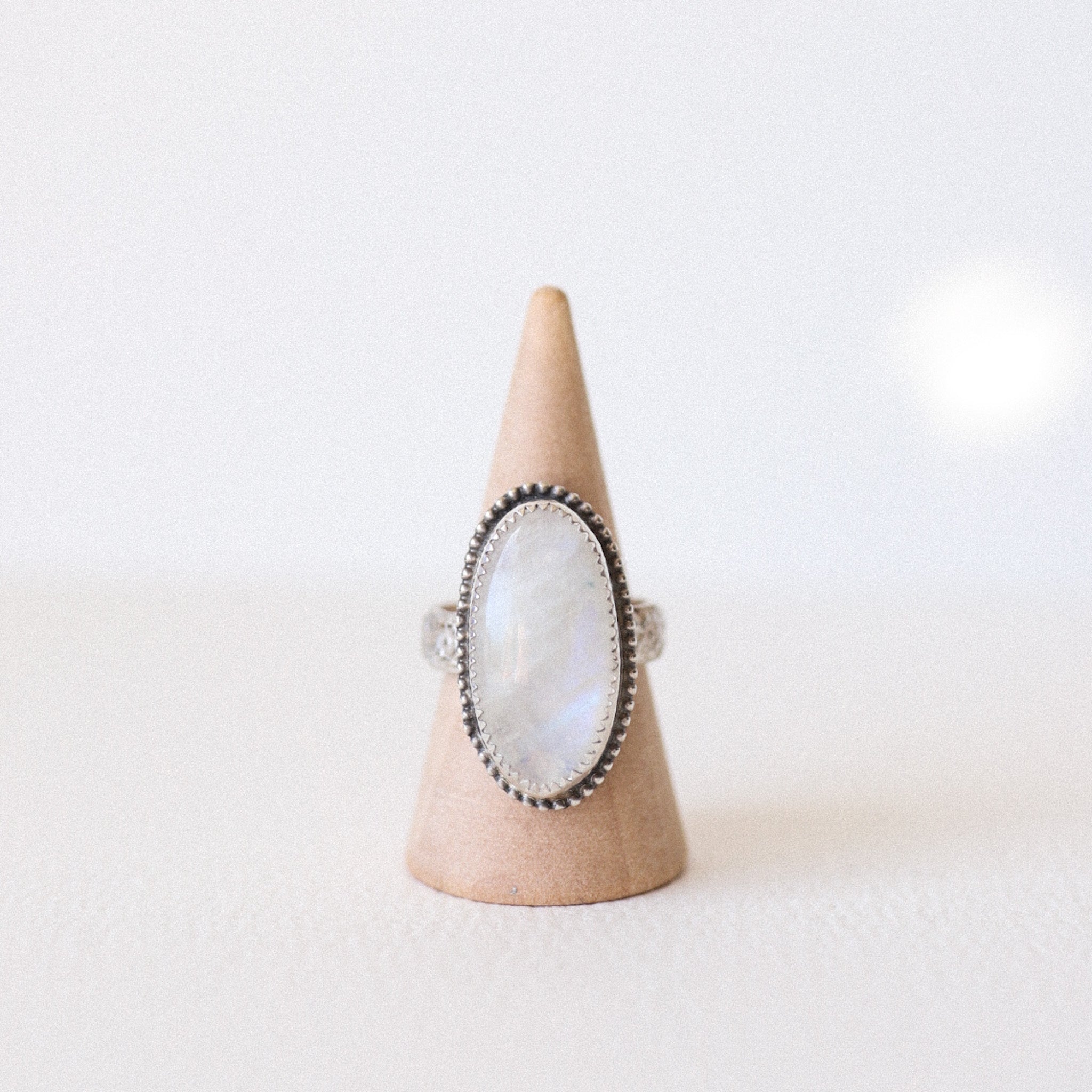 (6.75) Silver Rainbow Moonstone Ring