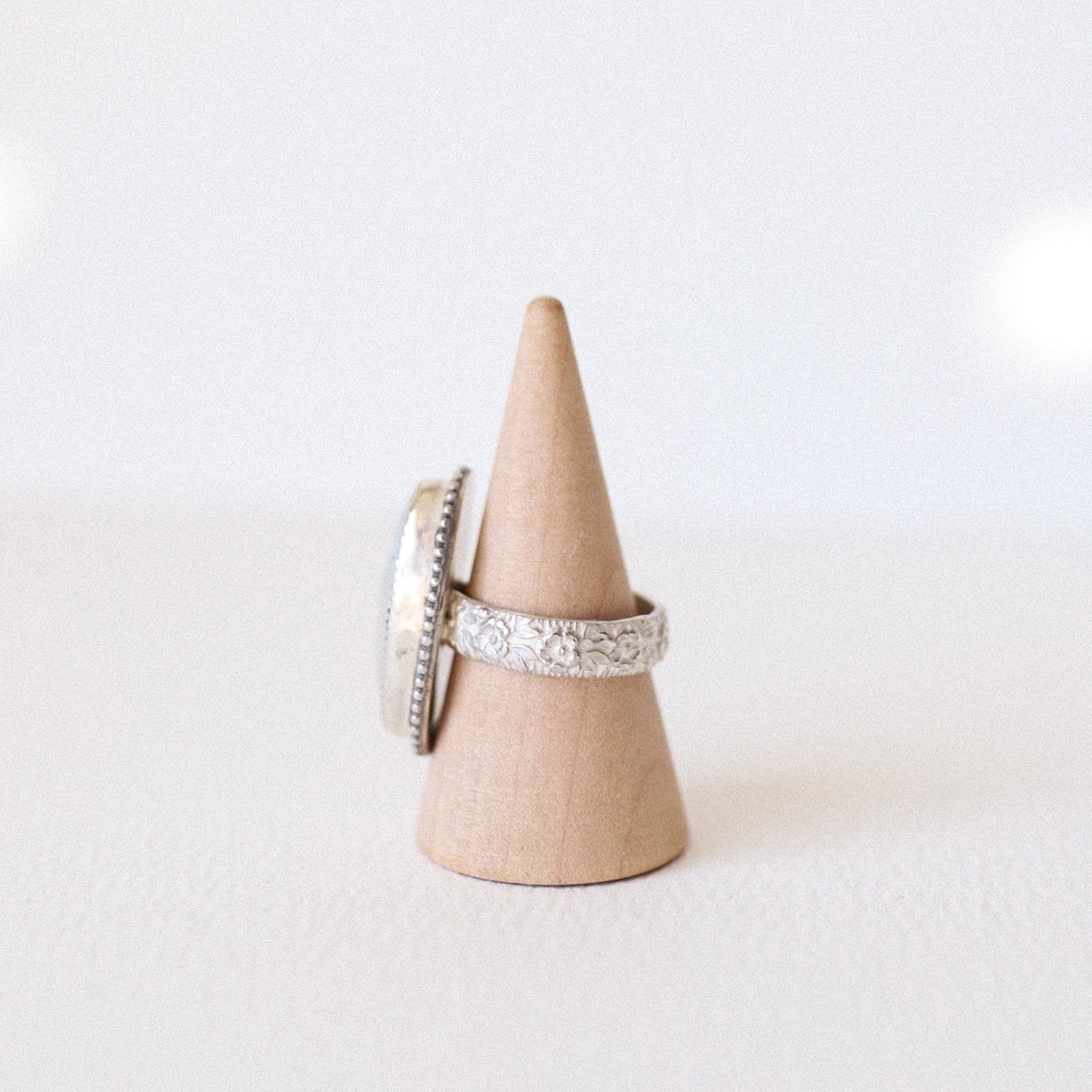 (6.75) Silver Rainbow Moonstone Ring