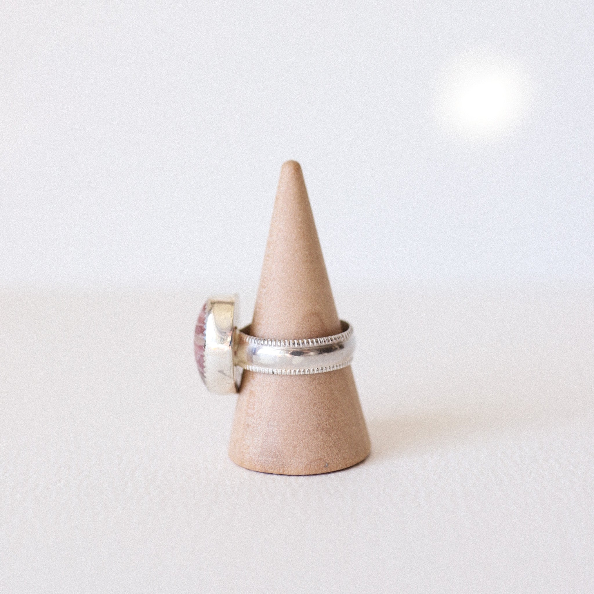 (7.25) Silver Rhodochrosite Ring