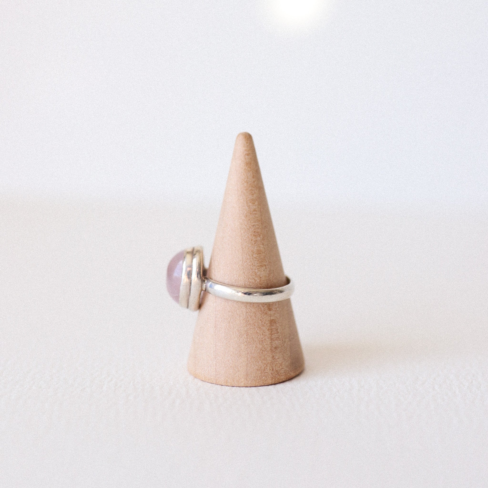 (7.25) Silver Rose Quartz Ring