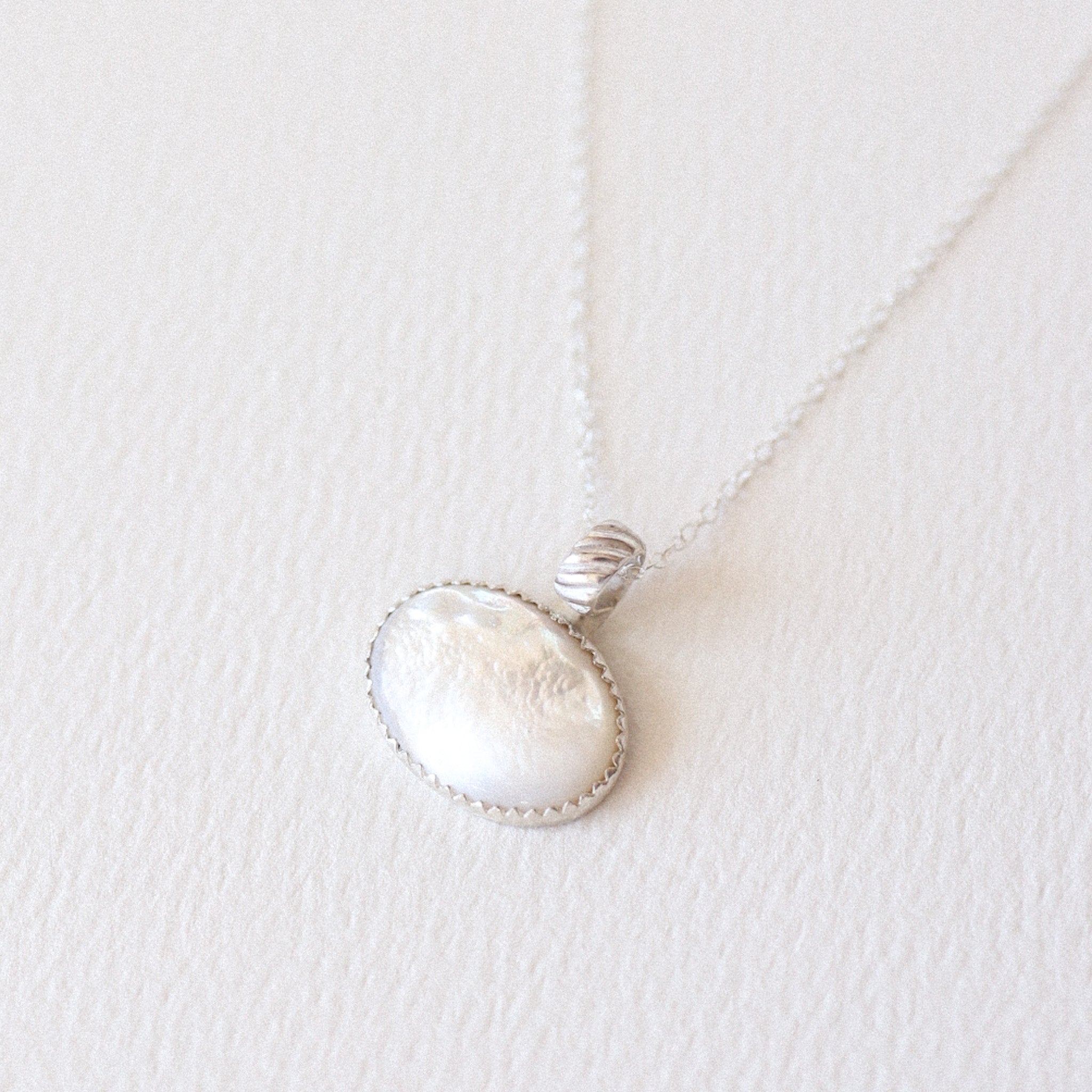 Silver Mother of Pearl Necklace