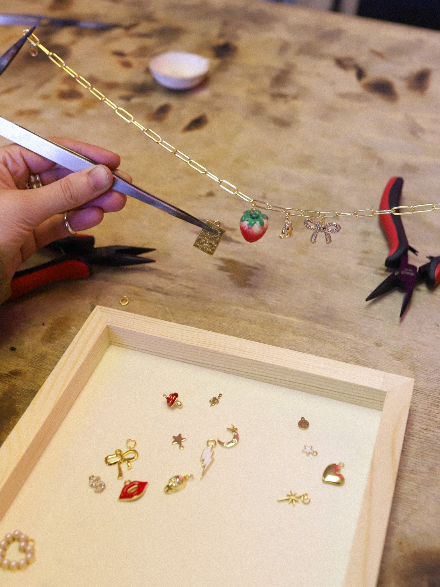 Charm Jewelry Workshop