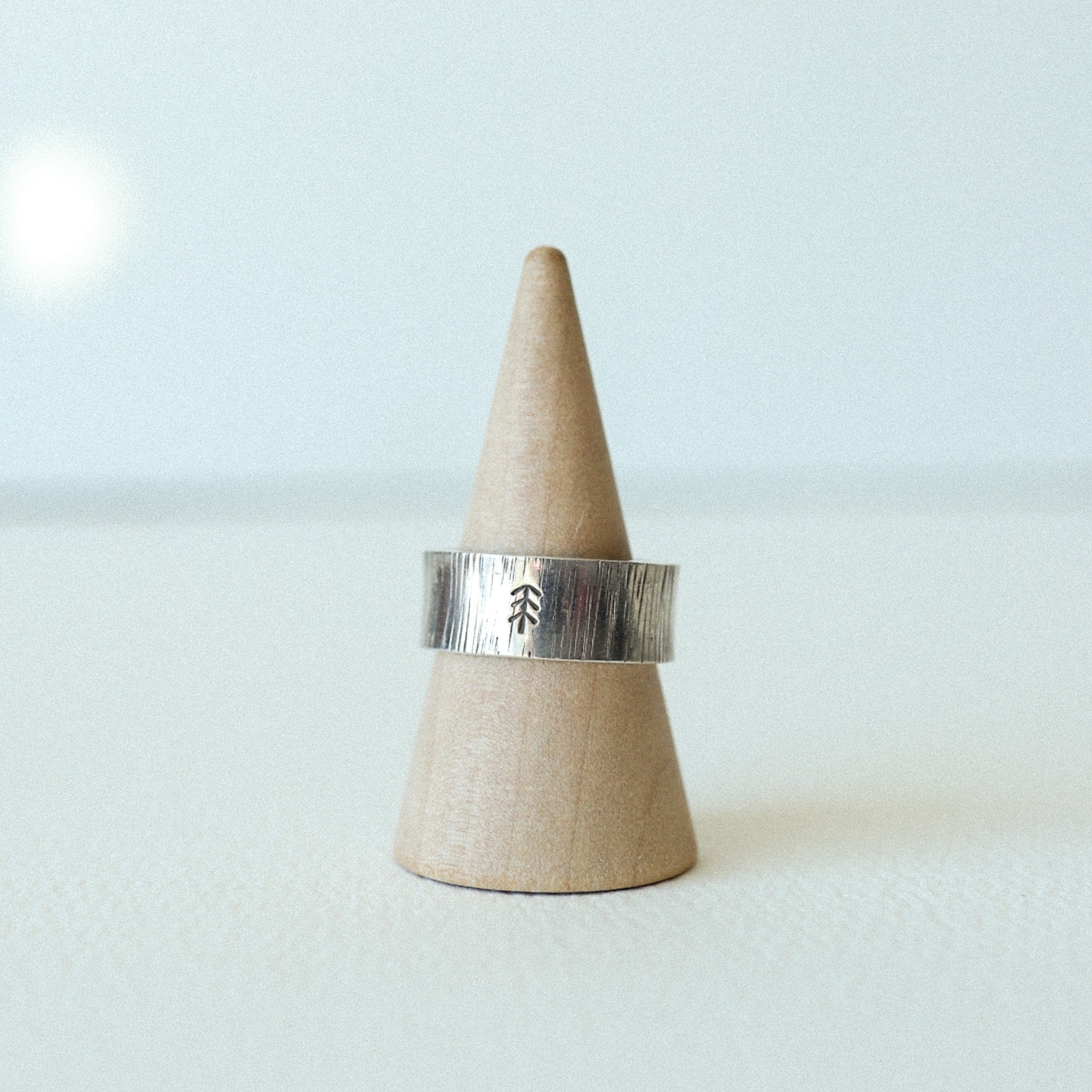 (6.25) Tree Silver Band