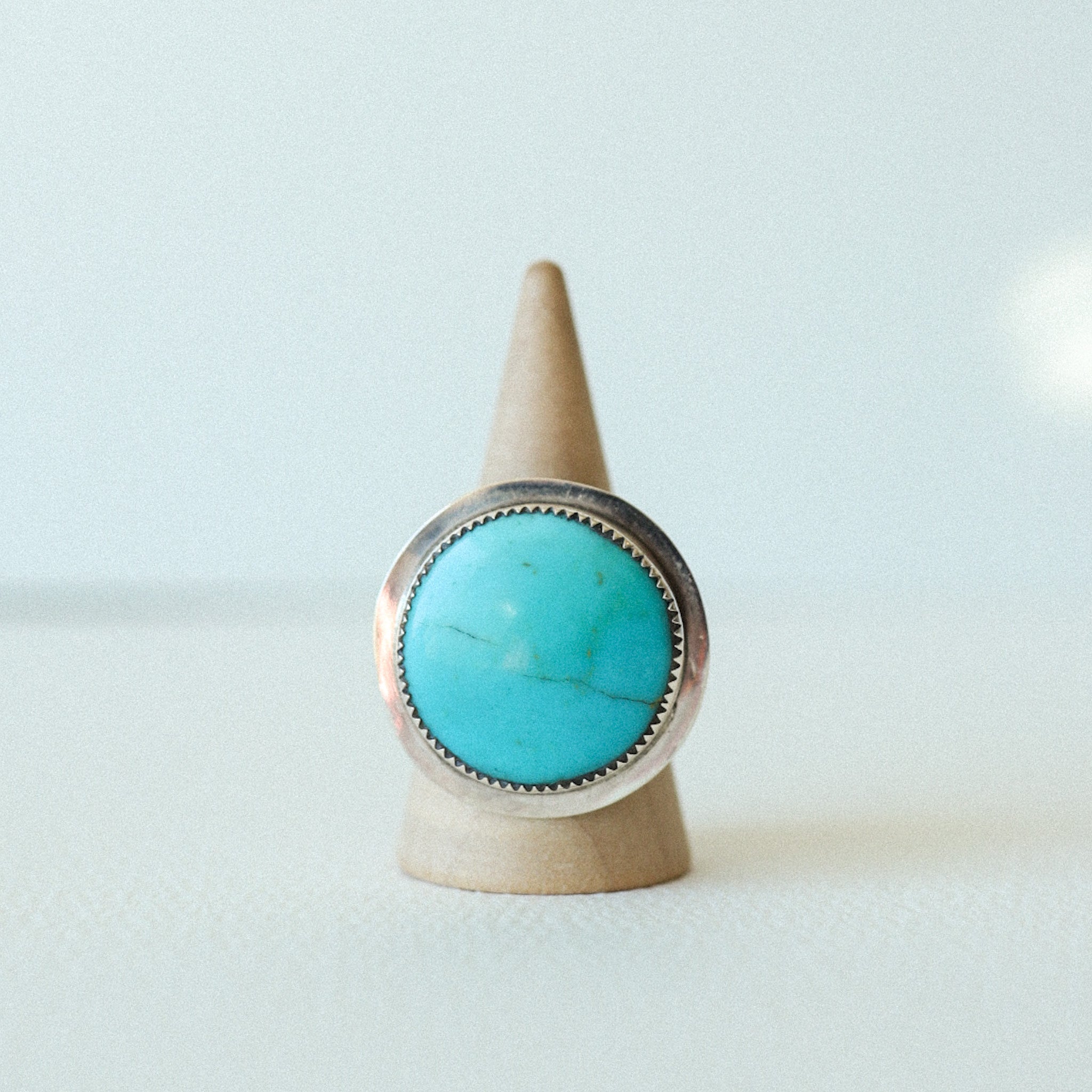 (8.5) Silver Turquoise Ring
