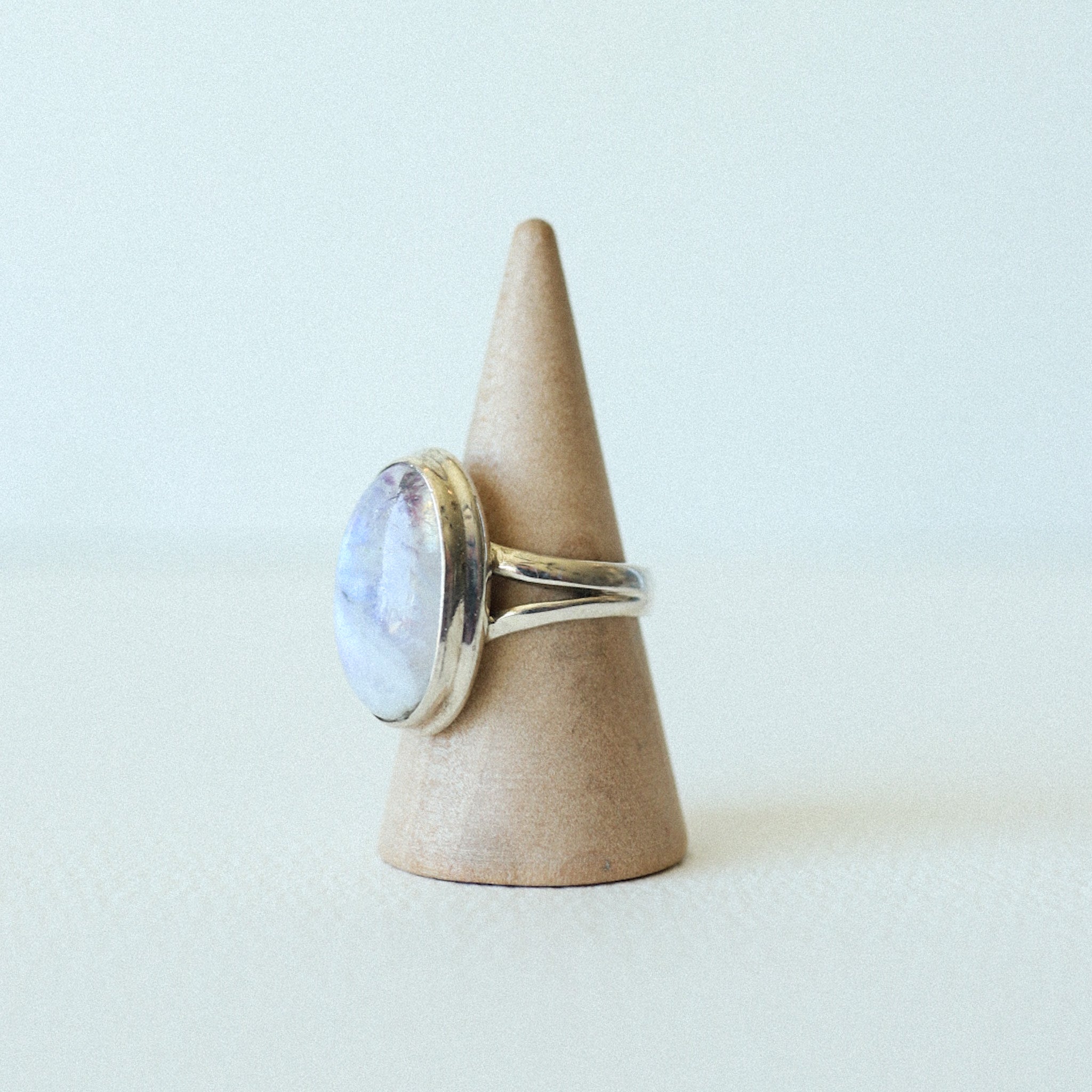 (6.5) Silver Pink Moonstone Ring