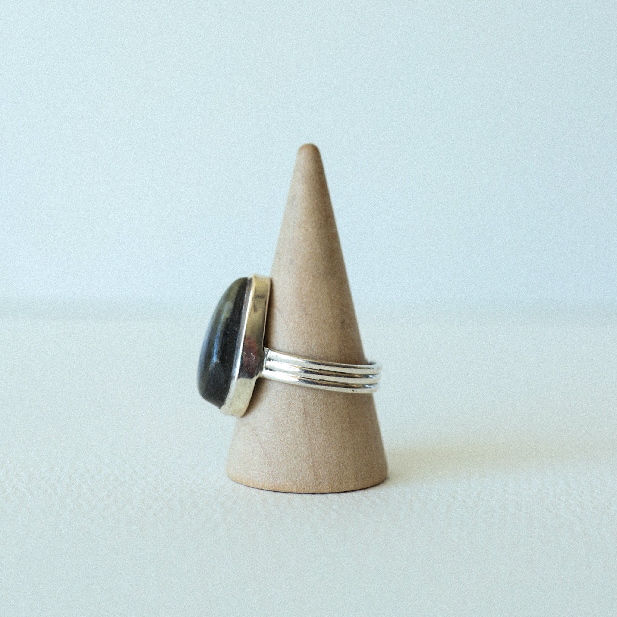 (9) Silver Labradorite Ring
