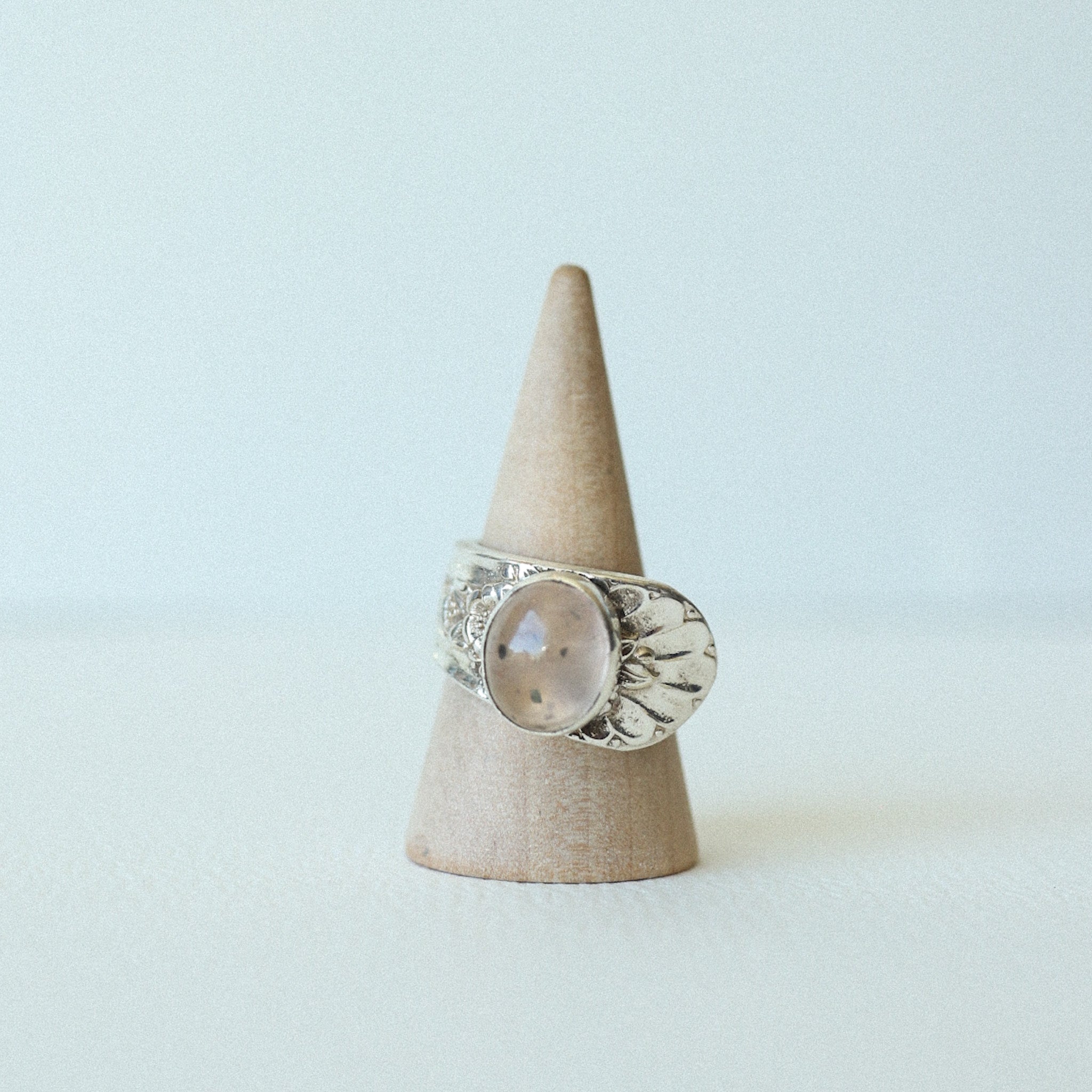 (7.75) Rose Quartz Spoon Ring