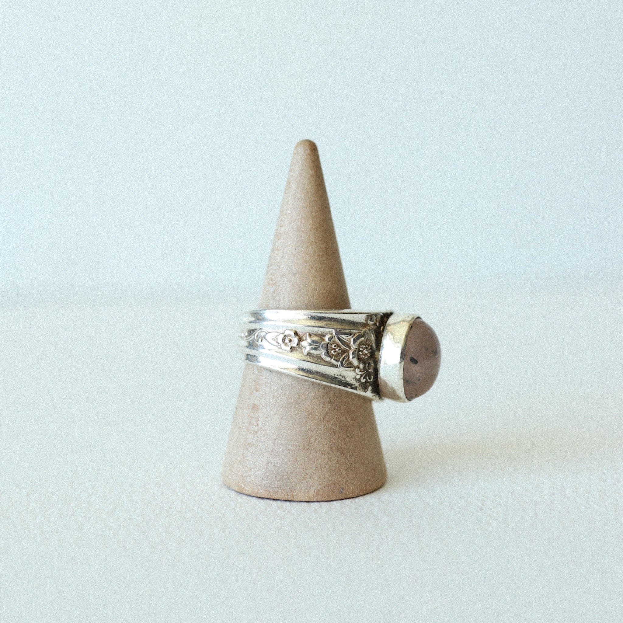 (7.75) Rose Quartz Spoon Ring