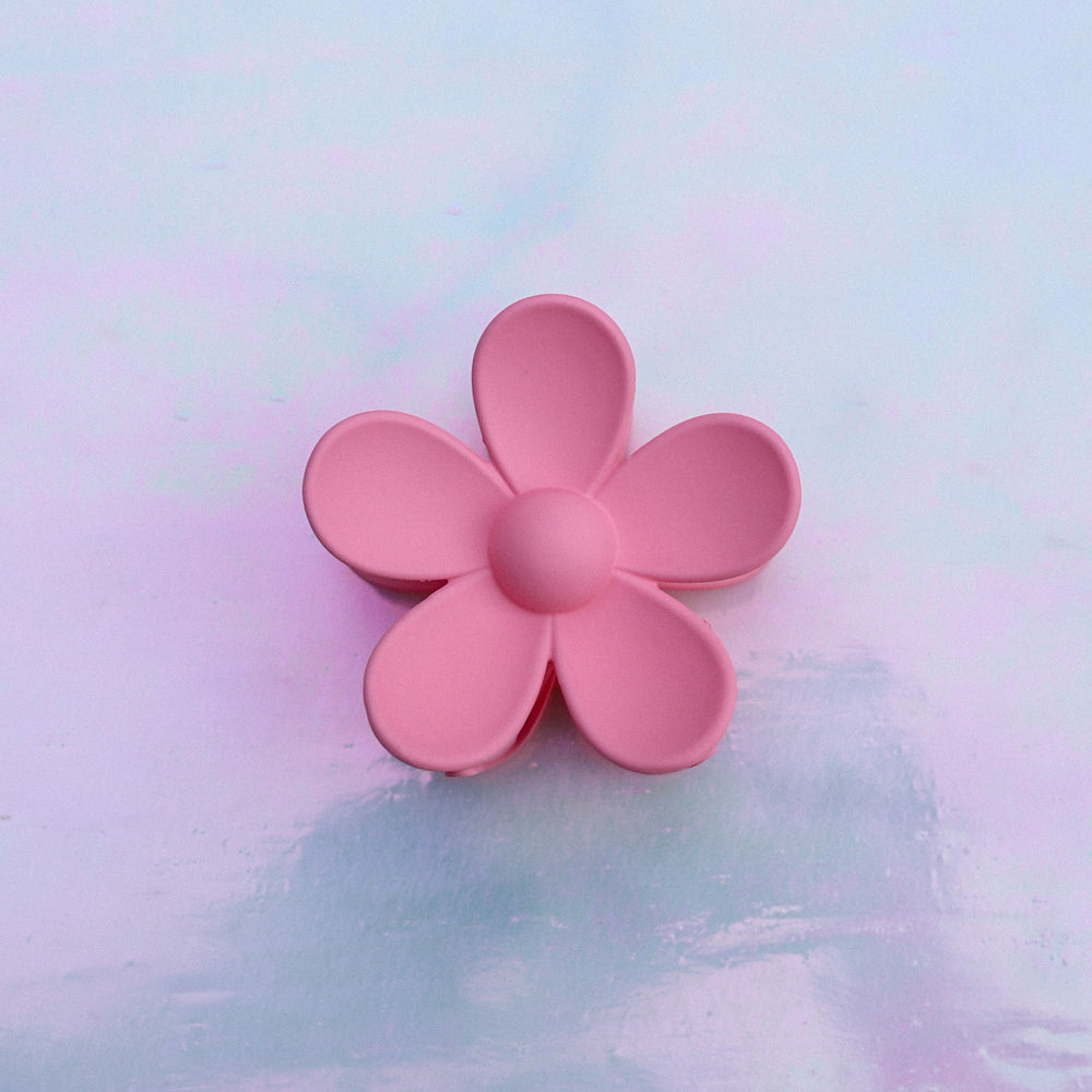 
            
                Load image into Gallery viewer, Pink Flower Hair Clip
            
        