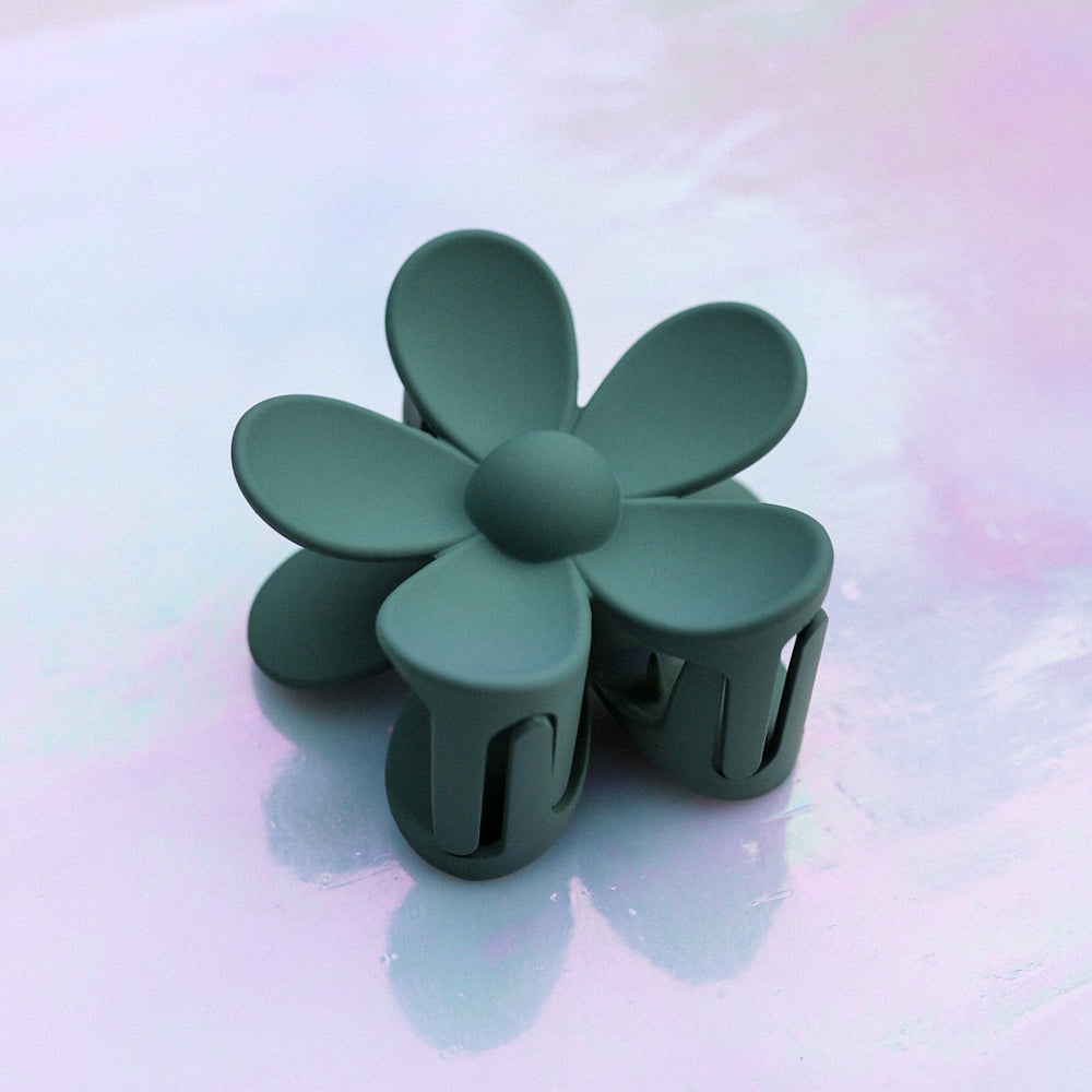 
            
                Load image into Gallery viewer, Olive Flower Hair Clip
            
        