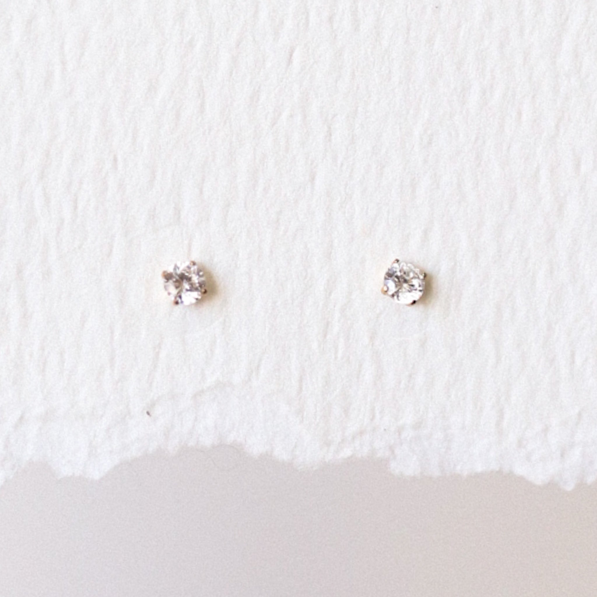 4mm CZ Threadless Stud Earring - Gold or Silver
