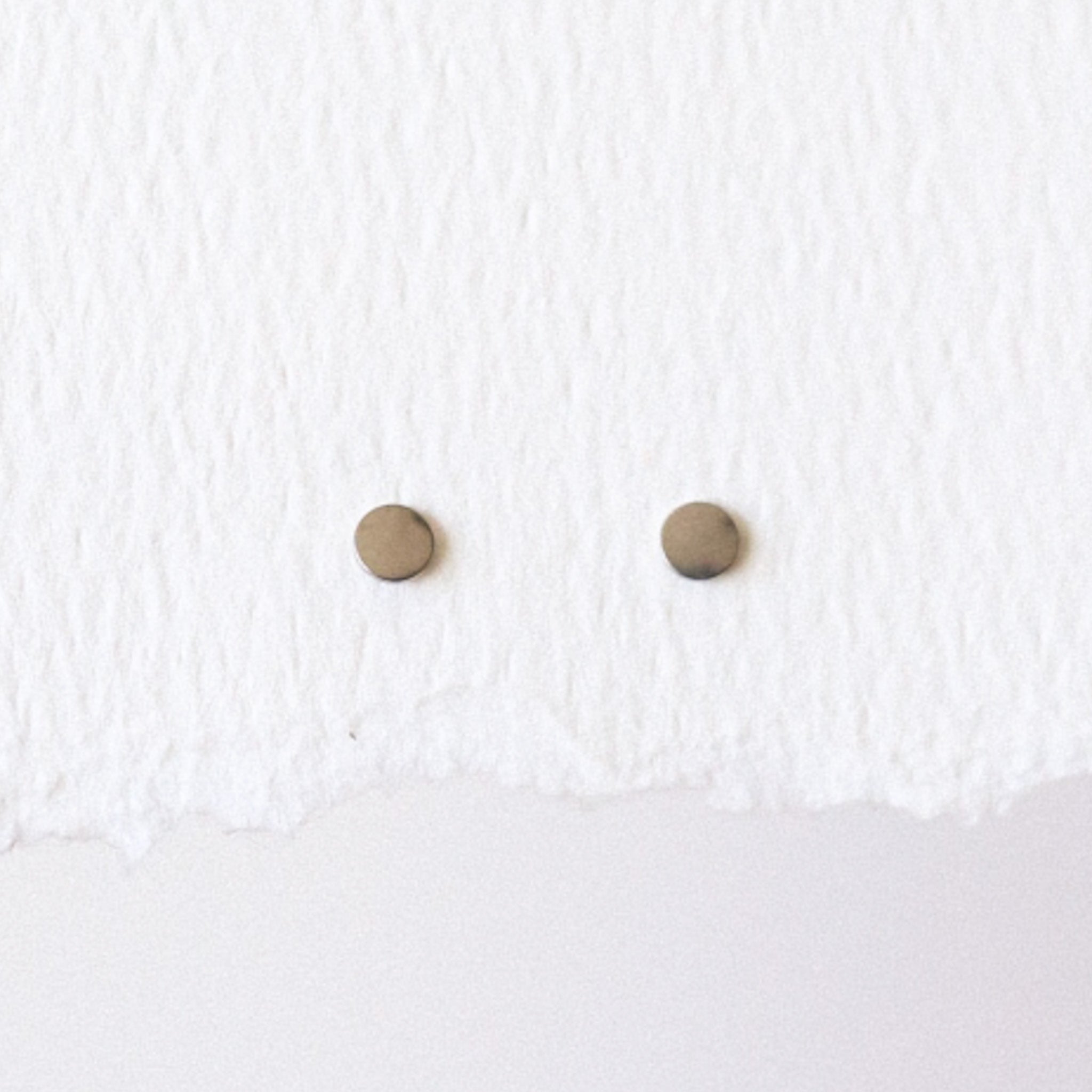 Disc Threadless Stud Earring - Silver or Gold