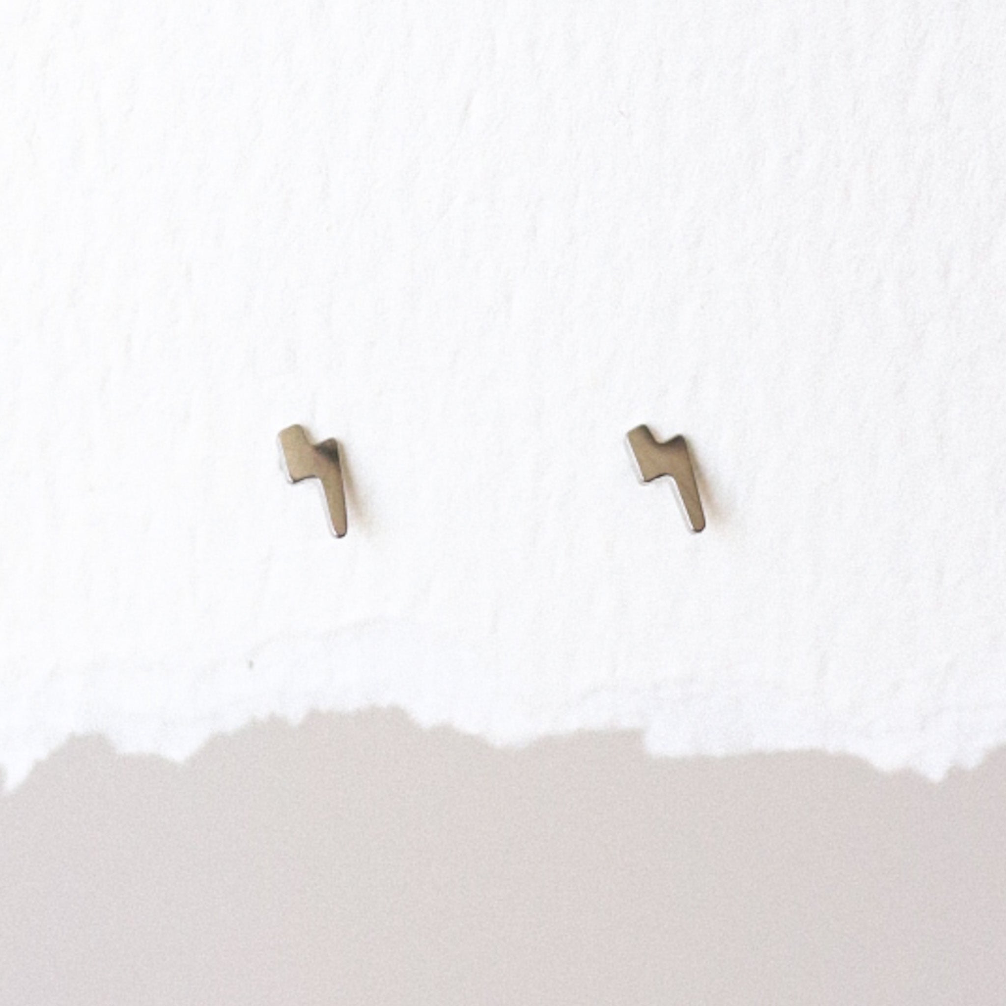 Lightning Bolt Threadless Stud Earring - Gold or Silver