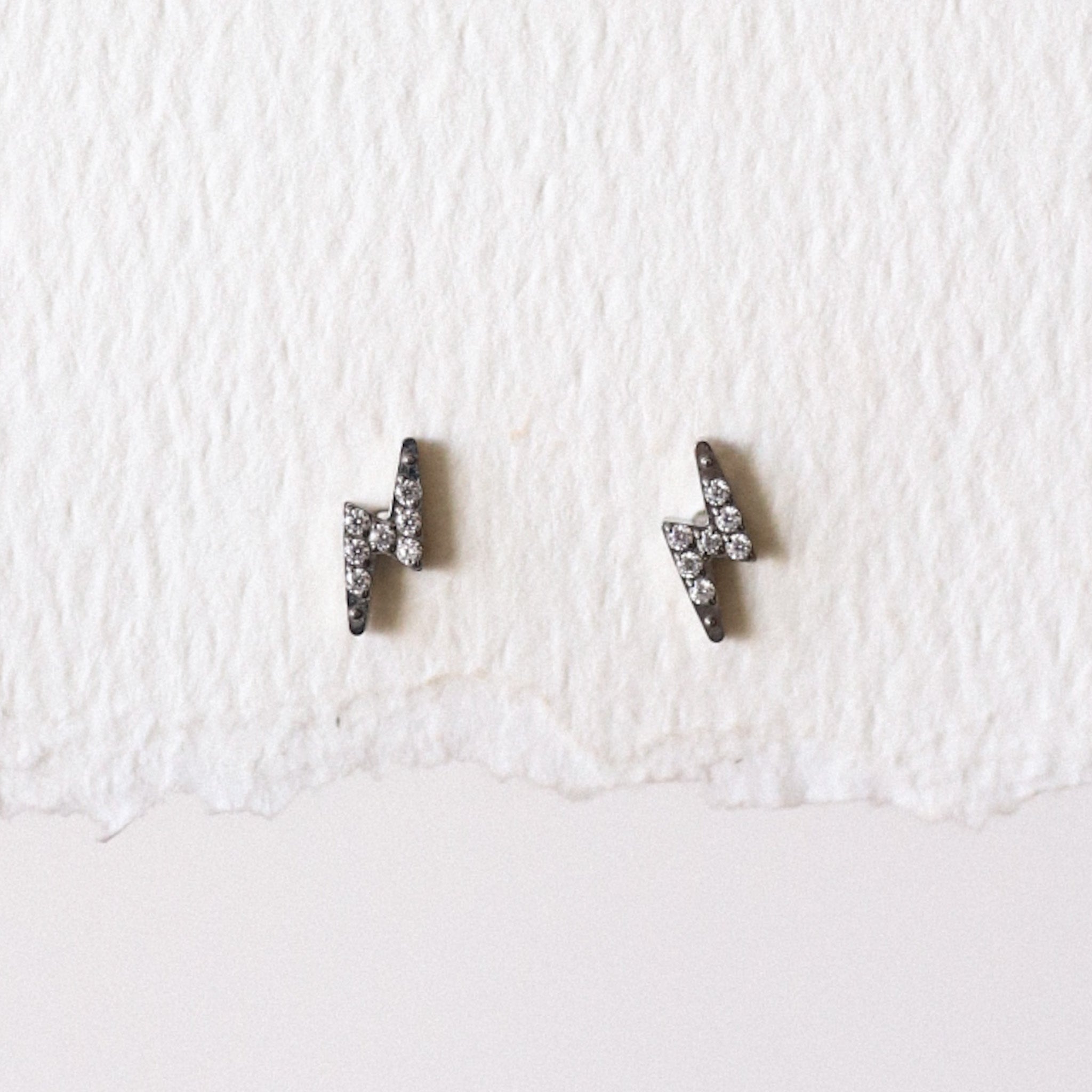 Lightning Bolt CZ Stud Threadless Earring
