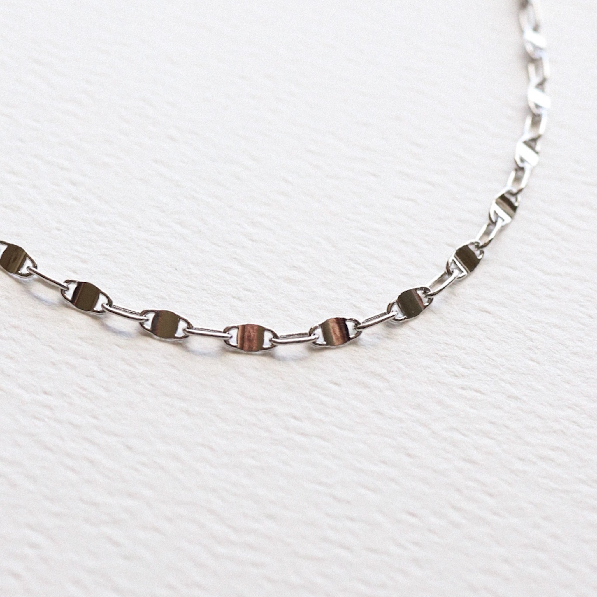 Dainty Anchor Chain Necklace