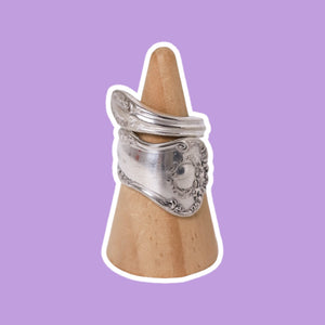 (7.5) Spoon Ring