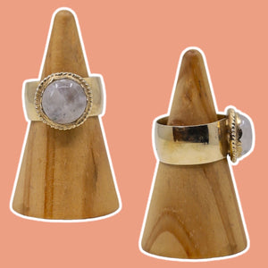 
            
                Load image into Gallery viewer, (7.75) Gold Plated Rainbow Moonstone Ring
            
        